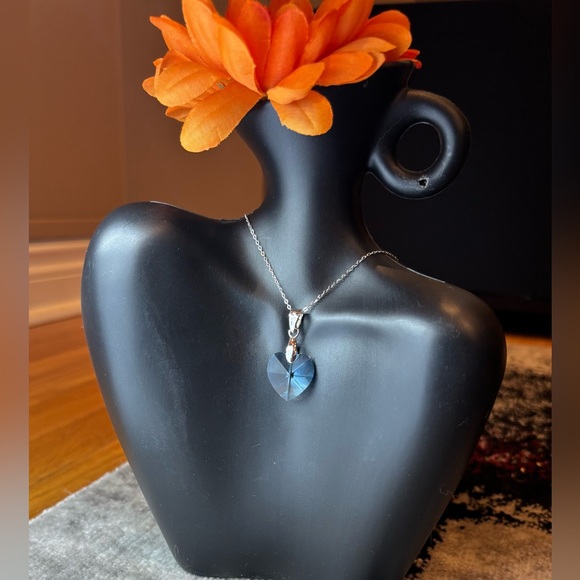 Swarovski Blue Crystal Pendant - Picture 8 of 12